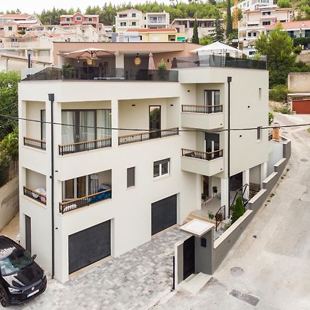 Luxury Penthouse Duce Apartment Екстериор снимка